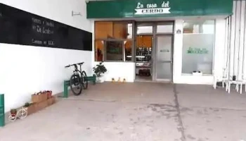 La Casa Del Cerdo - Camilo Aldao
