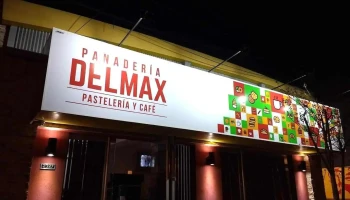 Panaderia Delmax -pastelería y café- - Santo Tomé