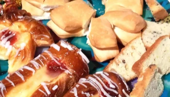 Panadería Miel y Canela - Las Breñas