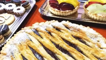 Panadería y Heladería 