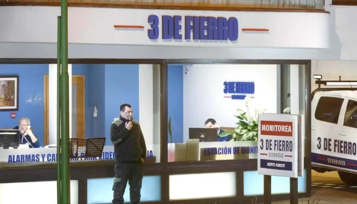 3 De Fierro -  Exterior - San Martín de los Andes