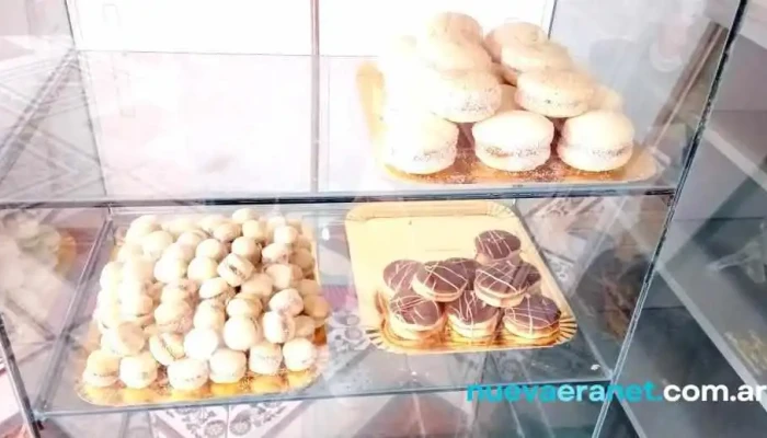 Aby Y Valen Panaderia Y Confiteria Vitrina - Posadas