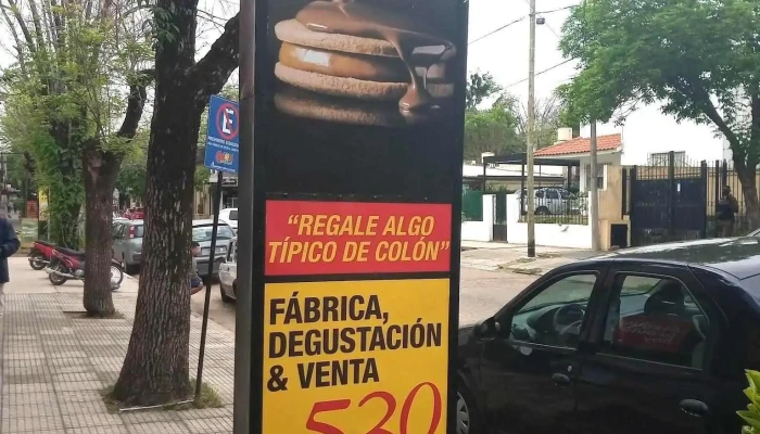 Alfajores Artesanales Aquellos 530 -  Carta - Colón