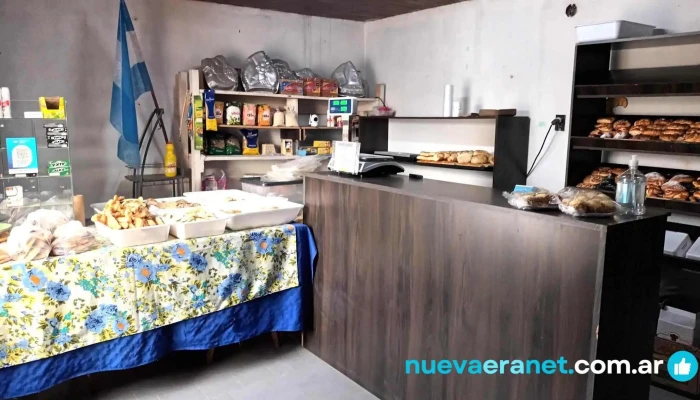 Almacen Y Panaderia Don Flores Interior - Gral. Roca