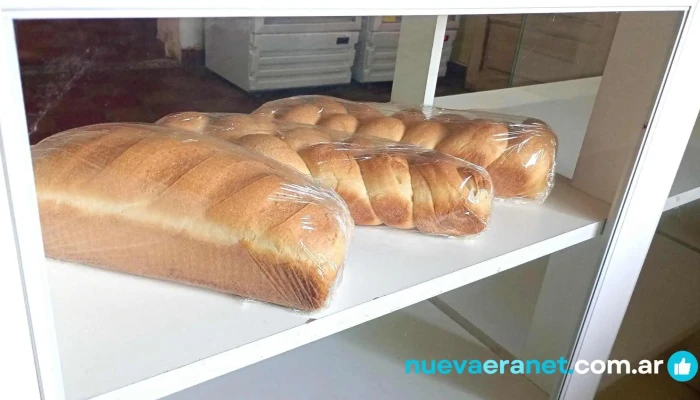 America Panaderia Del Propietario - Frías