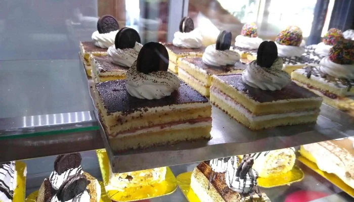 Amuyen Panaderia Comida Y Bebida - Ferri