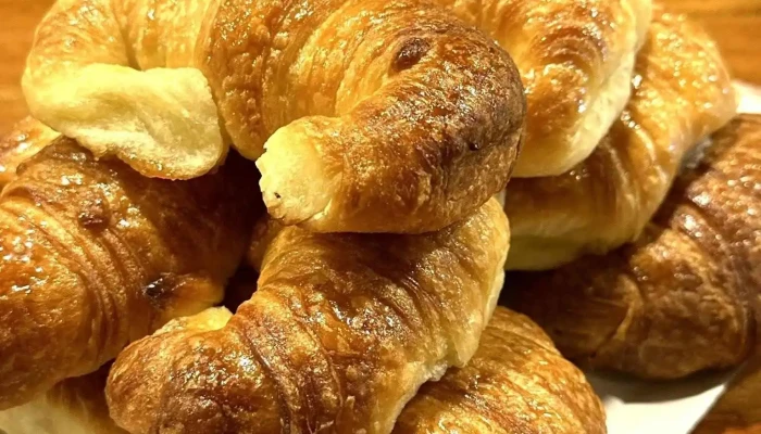 Armando Medialunas -  Croissant - Neuquén