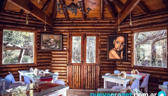 Arte Casa De Te Del Propietario - Merlo