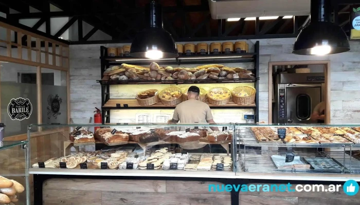 Barile Area Central Vitrina - Comodoro Rivadavia