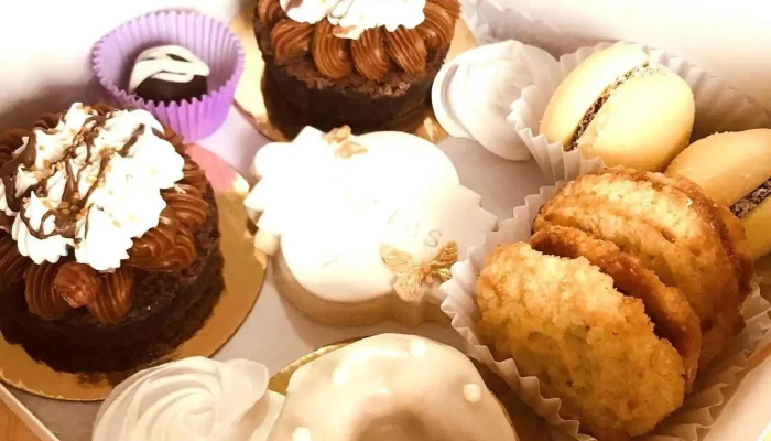 Bruxelles Pasteleria Artesanal Catalogo - Gral. Roca