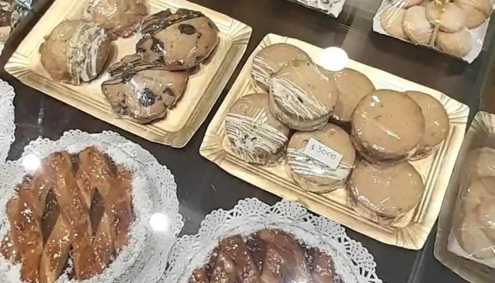 Burguete Tienda De Pan -  Pastel - C1022aan