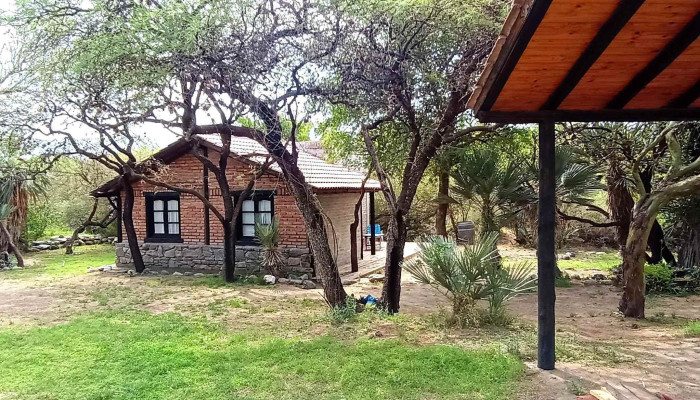 Cabanas En El Jardin Nativo De Los Visitantes - San Francisco del Monte de Oro