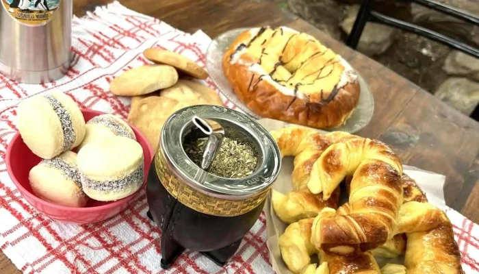 Cabanas Los Suspiros Comida Y Bebida - San Francisco del Monte de Oro