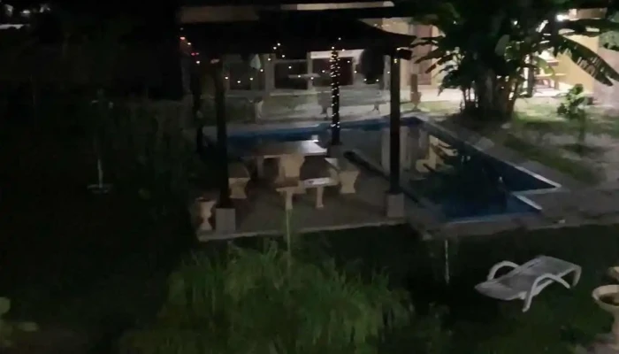 Cabanas Los Troncos Videos - Empedrado