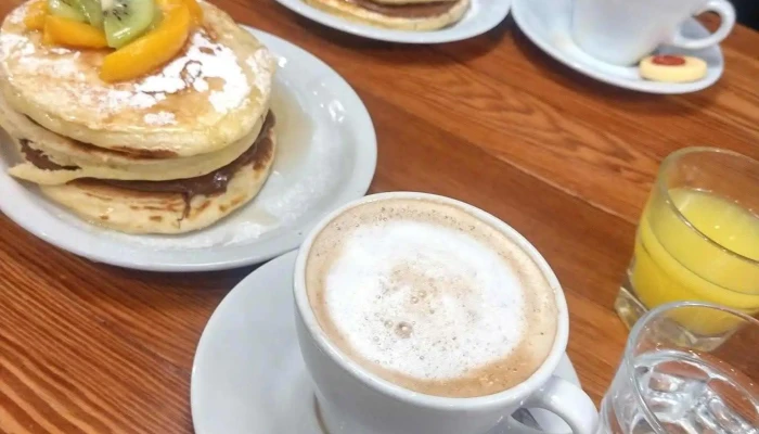 Cafe Centenario Comida Y Bebida - Cañada de Gomez
