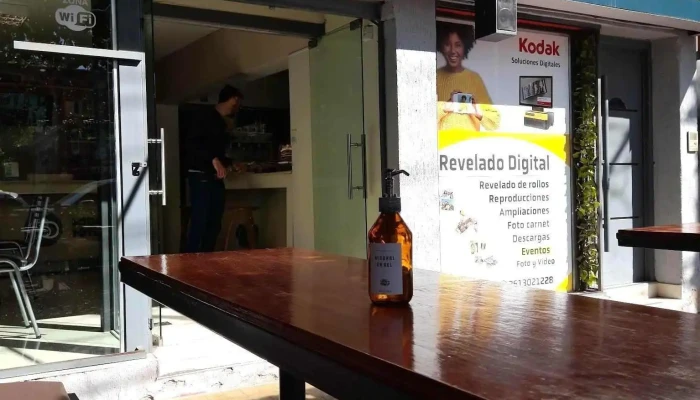 Cafe Mendoza -  Ambiente - Godoy Cruz