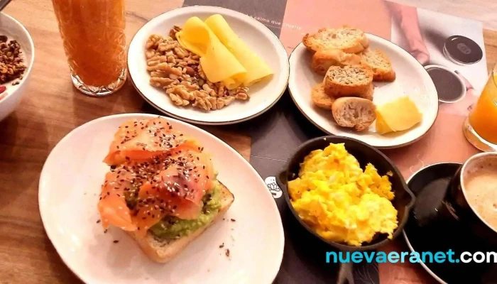Cafe Nunou Comida Y Bebida - Cipolletti