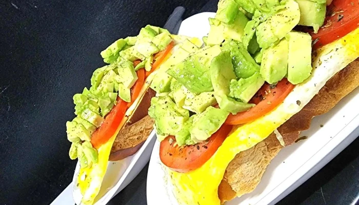 Cafeteria Y Panaderia Momentos Del Propietario - Las Heras