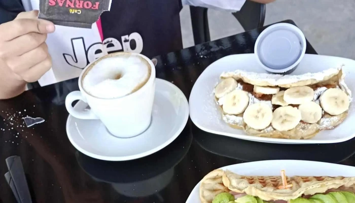 Cafetería y Panadería Momentos - Las Heras