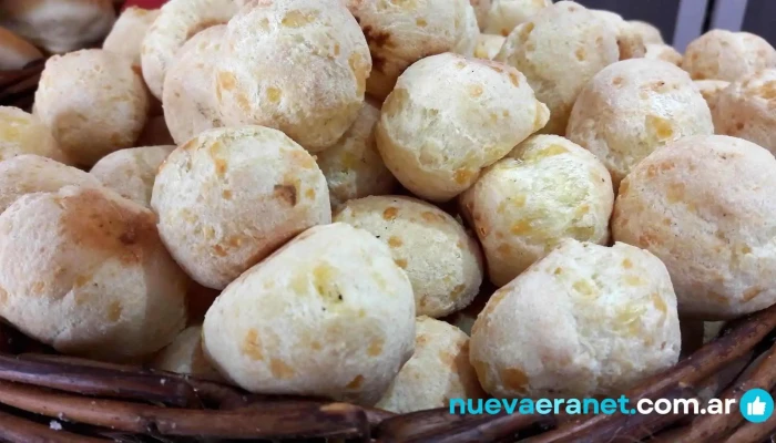 Cafeteria Y Panaderia Tentaciones -  Comida Y Bebida - Pichi Mahuida