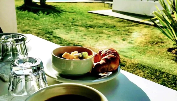 Cala Hotel Boutique -  Comida Y Bebida - Juana Koslay