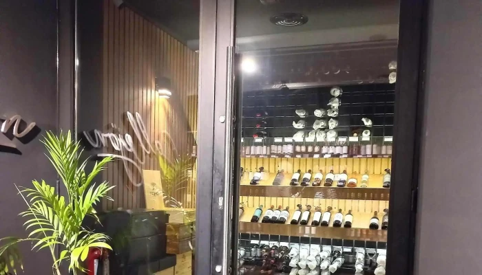 Callejon Casa De Vinos Horario - Corrientes