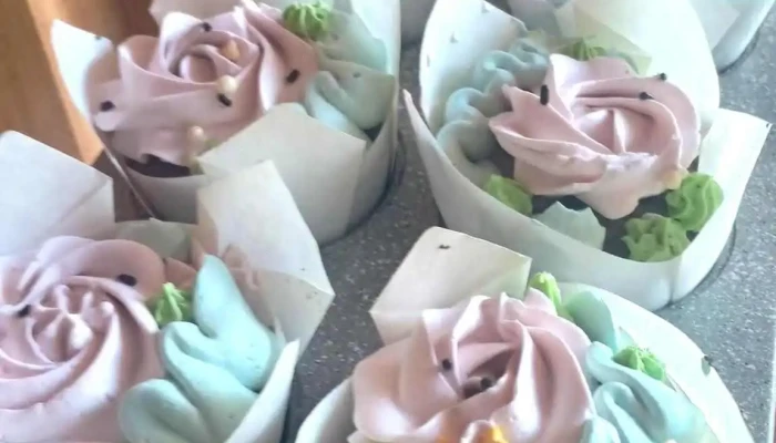 Caramelo Pasteleria Artesanal Del Propietario - Chimbas