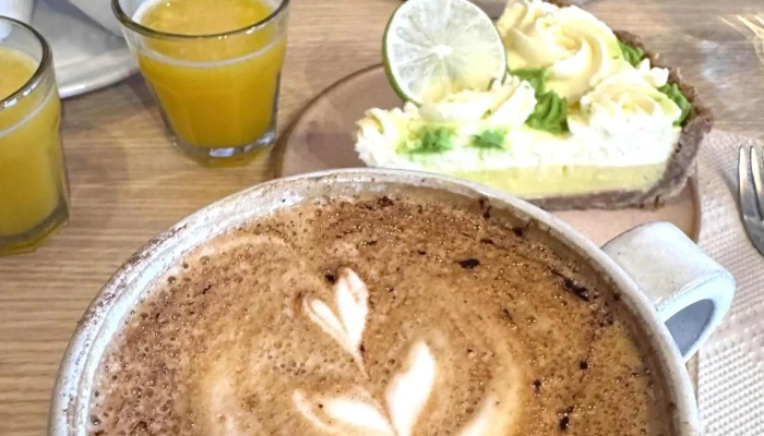 Cardamomo -  Telefono - Córdoba