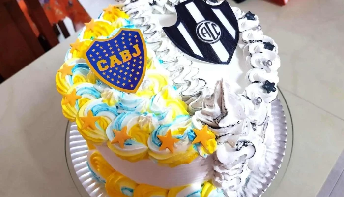 Carla Urrerepasteleria Comida Y Bebida - La Banda