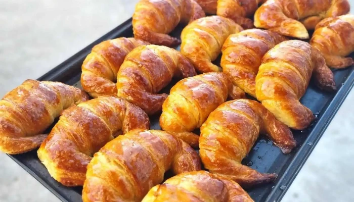 Caroline Pasteleria Comida Y Bebida - Marcos Juárez