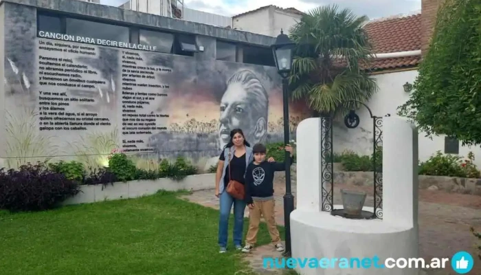 Casa Del Poeta Antonio Esteban Aguero Mas Recientes - Merlo