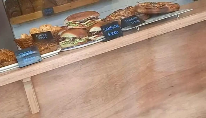 Casa Koko   Panaderia De Masa Madre Videos - Lago Puelo