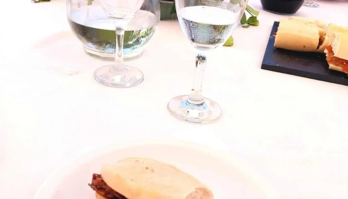 Club De Campo Las Cortaderas -  Comida Y Bebida - Trancas