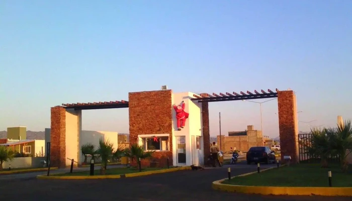 Complejo Las Lajas 2 -  Exterior - Chimbas