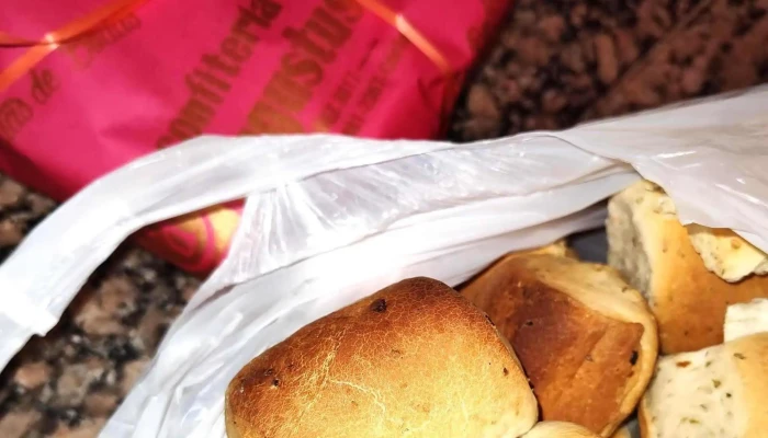 Confiteria Augustus -  Instagram - Córdoba
