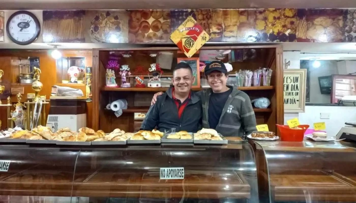 Confiteria La Esperanza Pastel - Cdad. Autónoma de Buenos Aires