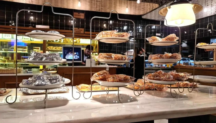 Confiteria La Estrella -  Comida Y Bebida - Concepción