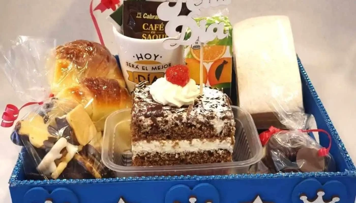 Confiteria Ronzino Pastel De Cumpleanos - Cdad. Autónoma de Buenos Aires