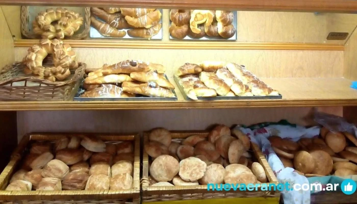 Confiteria Y Panaderia La Flor Ambiente - Rawson