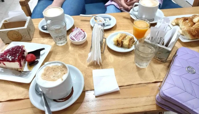 Confiteria Zan En Cafe - Resistencia
