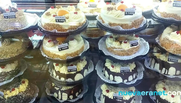 Corradini Panaderia Pasteleria Rotiseria Cafe Al Paso Y Catering Carta - Córdoba