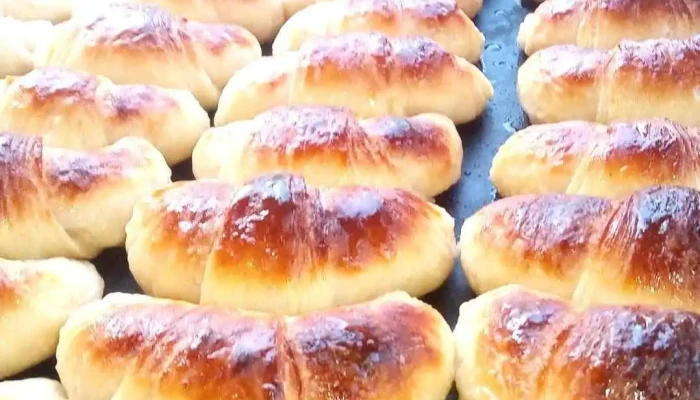 Cremm -   Algo Mas Que Pasteleria Telefono - Chimbas