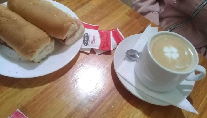 Crocanthi Comida Y Bebida - Puerto Madryn