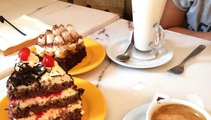 Dai Sladky -    Pasteleria Y Casa De Te Coffee Cake - Santa Fe de la Vera Cruz