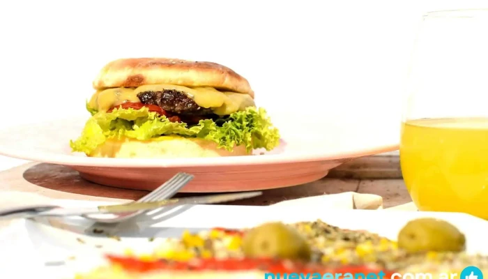 Daiana Abregu Cafe Bar Hamburguesa - Aguilares