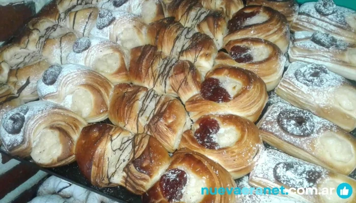 Delice Panaderia Comida Y Bebida - Necochea