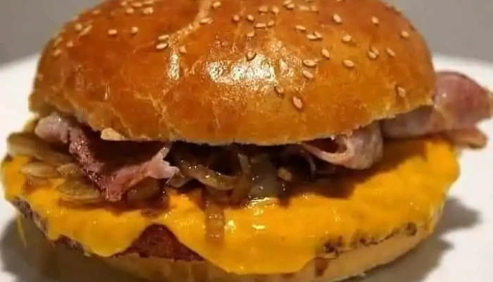 Dolce Vita Comidas -  Hamburguesa - Apóstoles