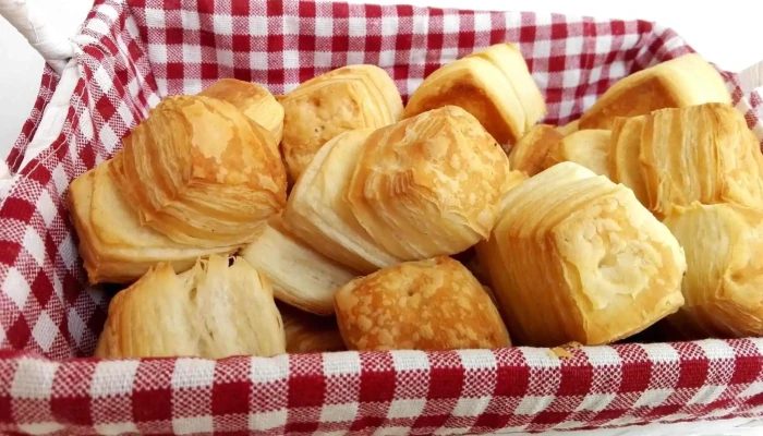 Donella Panaderia Y Pasteleria Comida Y Bebida - Concordia