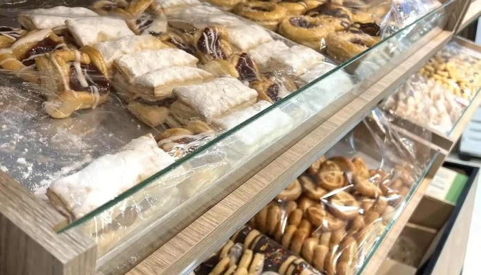 Dos Amores Pasteleria Y Panaderia Del Propietario - Maipú