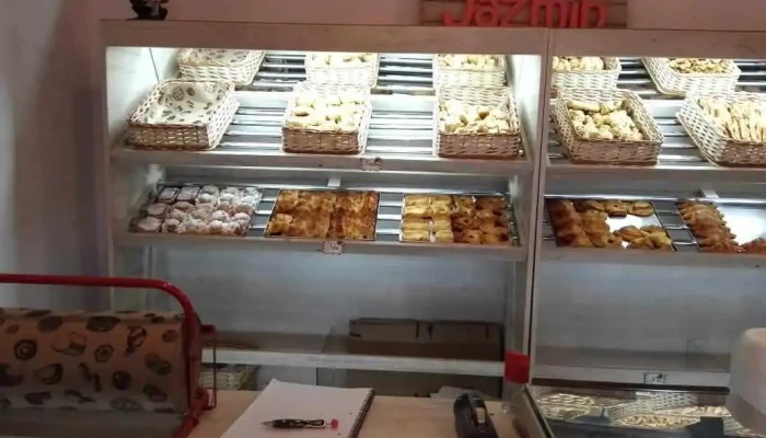 Dulce Jazmin Panaderia Y Pasteleria Artesanal Ambiente - La Cumbre